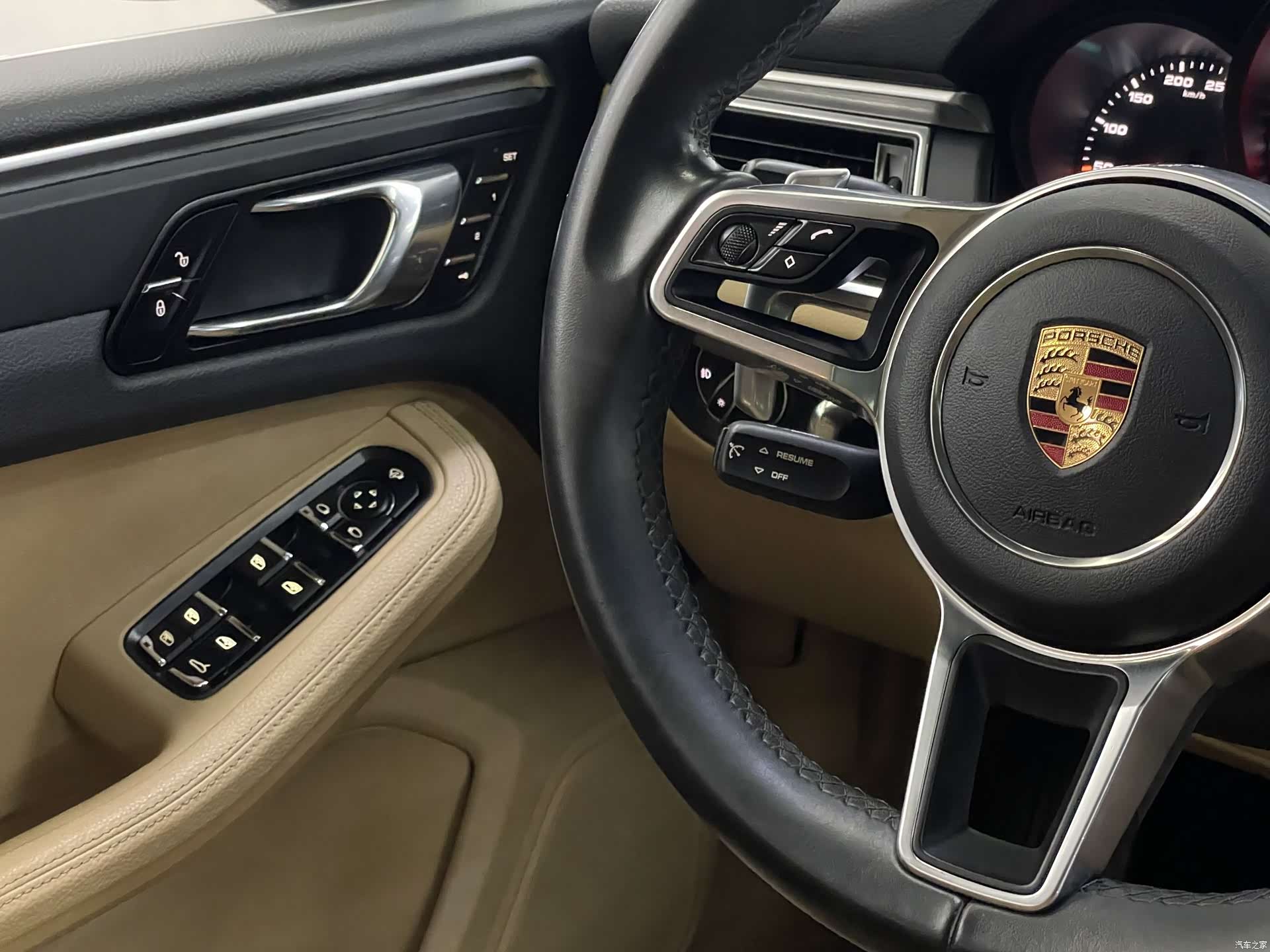 Porsche Macan, 2018 12