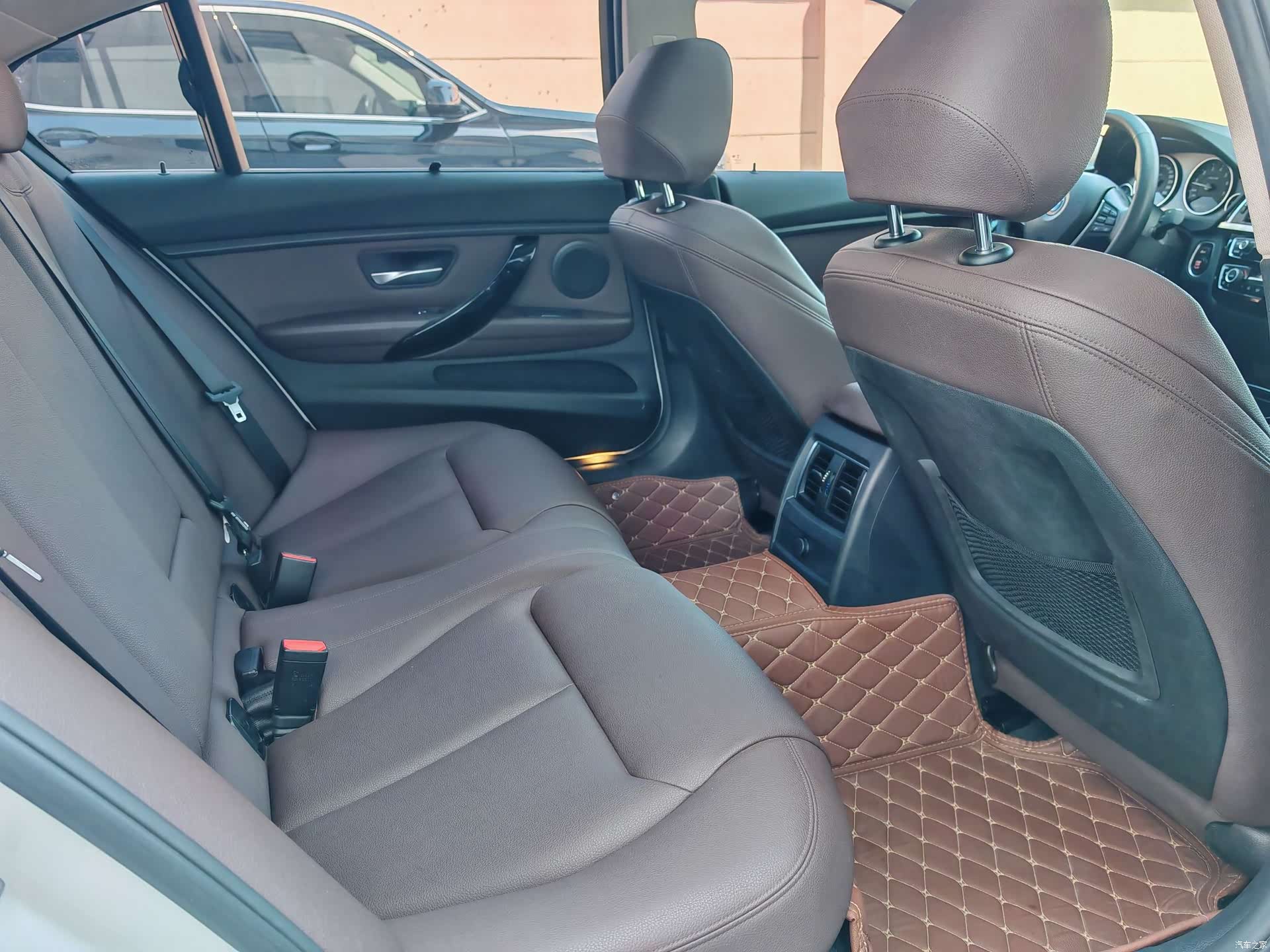 BMW 3 Series, 2018 16