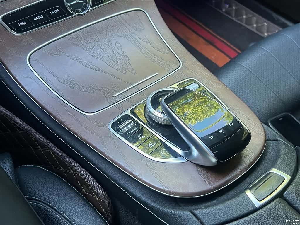 Mercedes-Benz E-Class, 2018 9