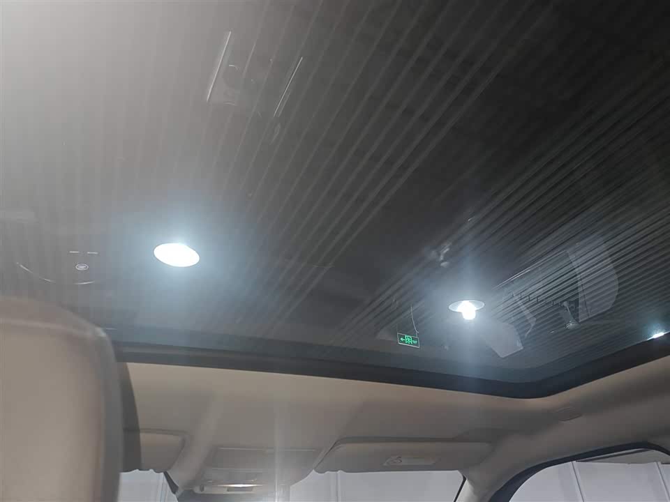 Land Rover Range Rover Aurora