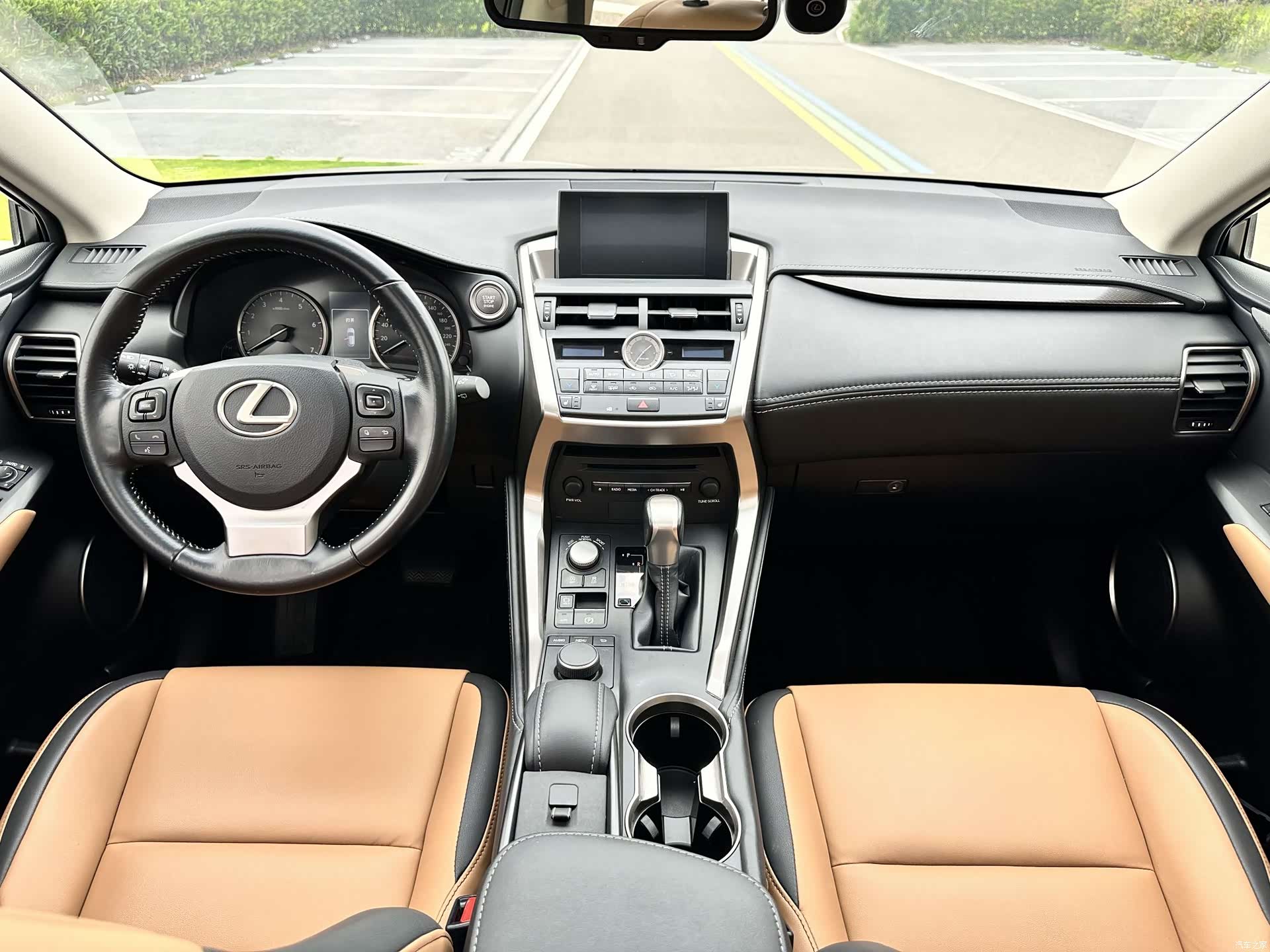 Lexus NX, 2017 9