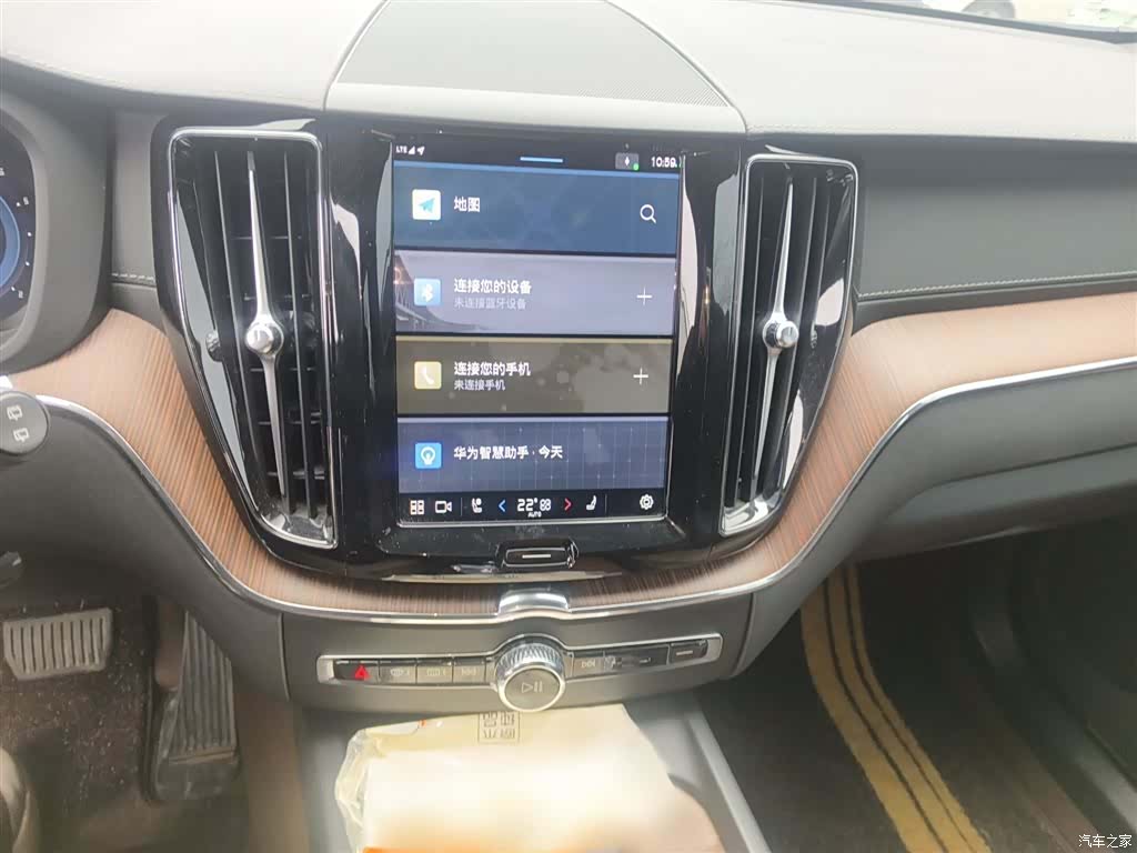 Volvo XC60, 2024 6