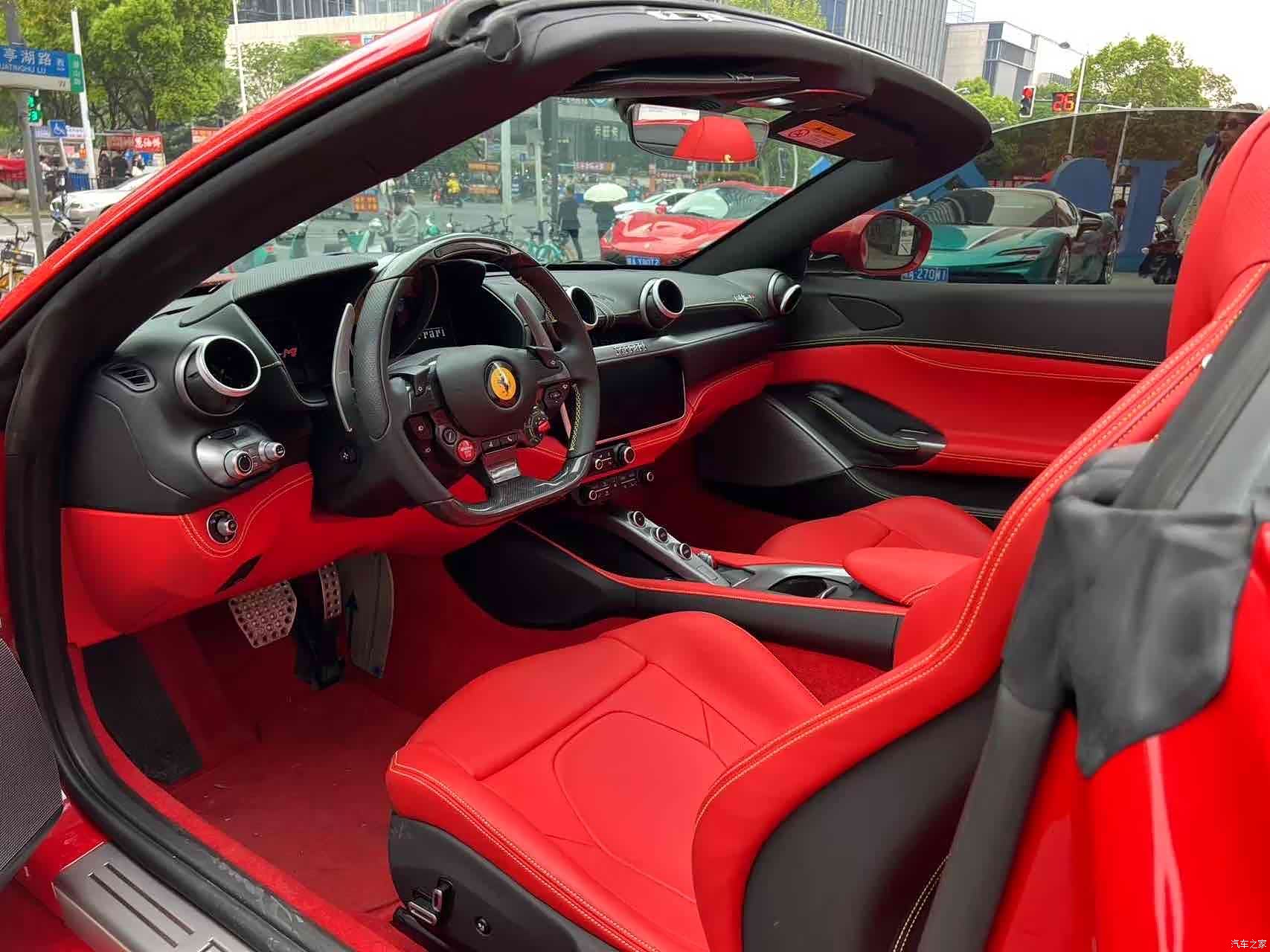 Ferrari Portofino, 2023 18