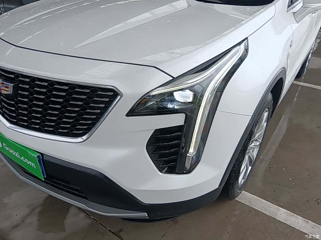 Cadillac XT4, 2022 24