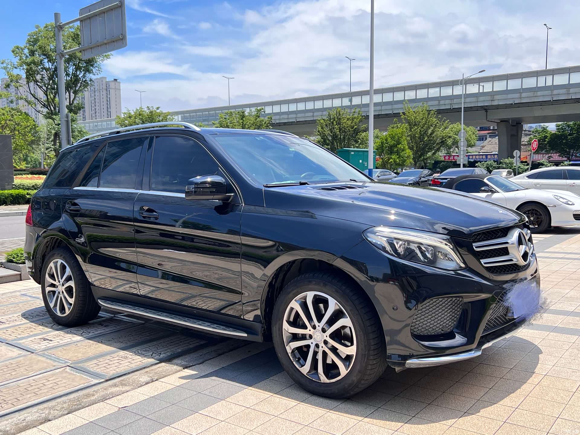 Mercedes-Benz GLE, 2017 4