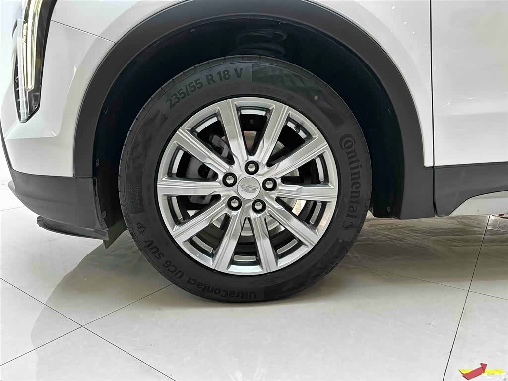 Cadillac XT4, 2022 все фото