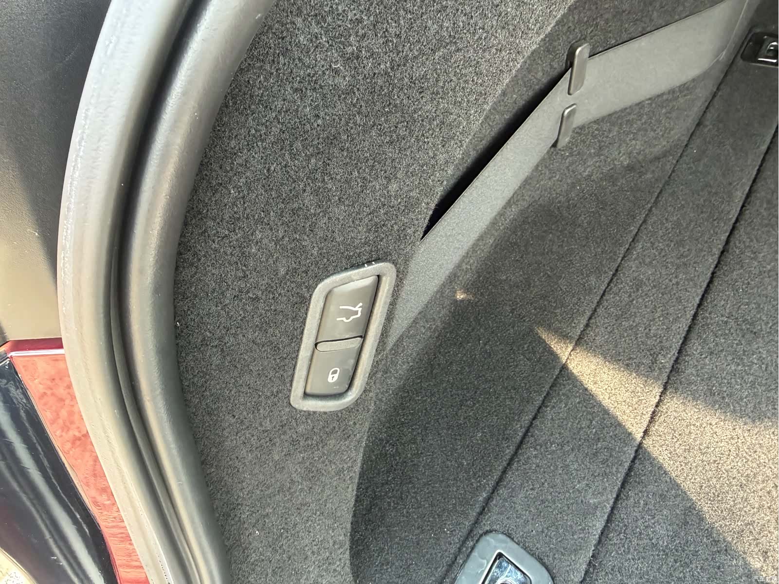 Maserati Levante, 2018 9