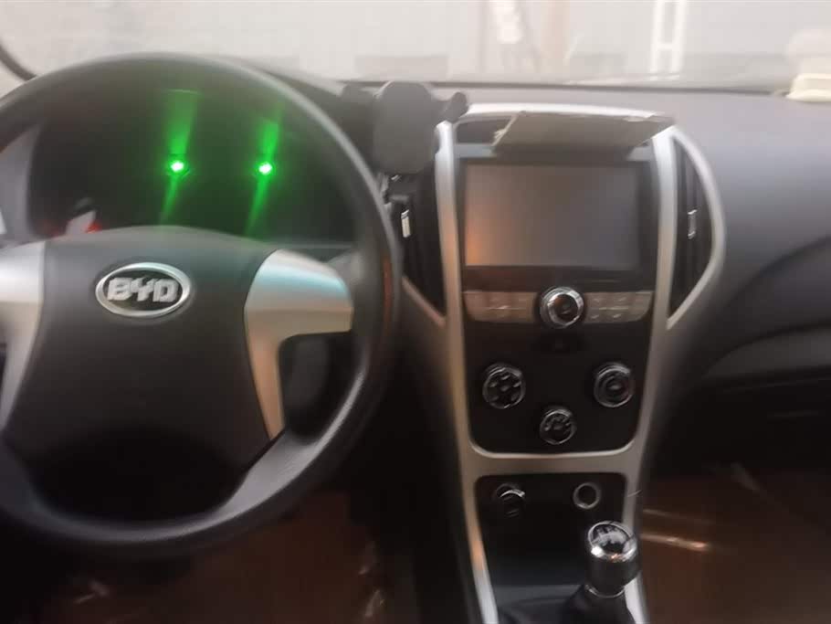 BYD F3