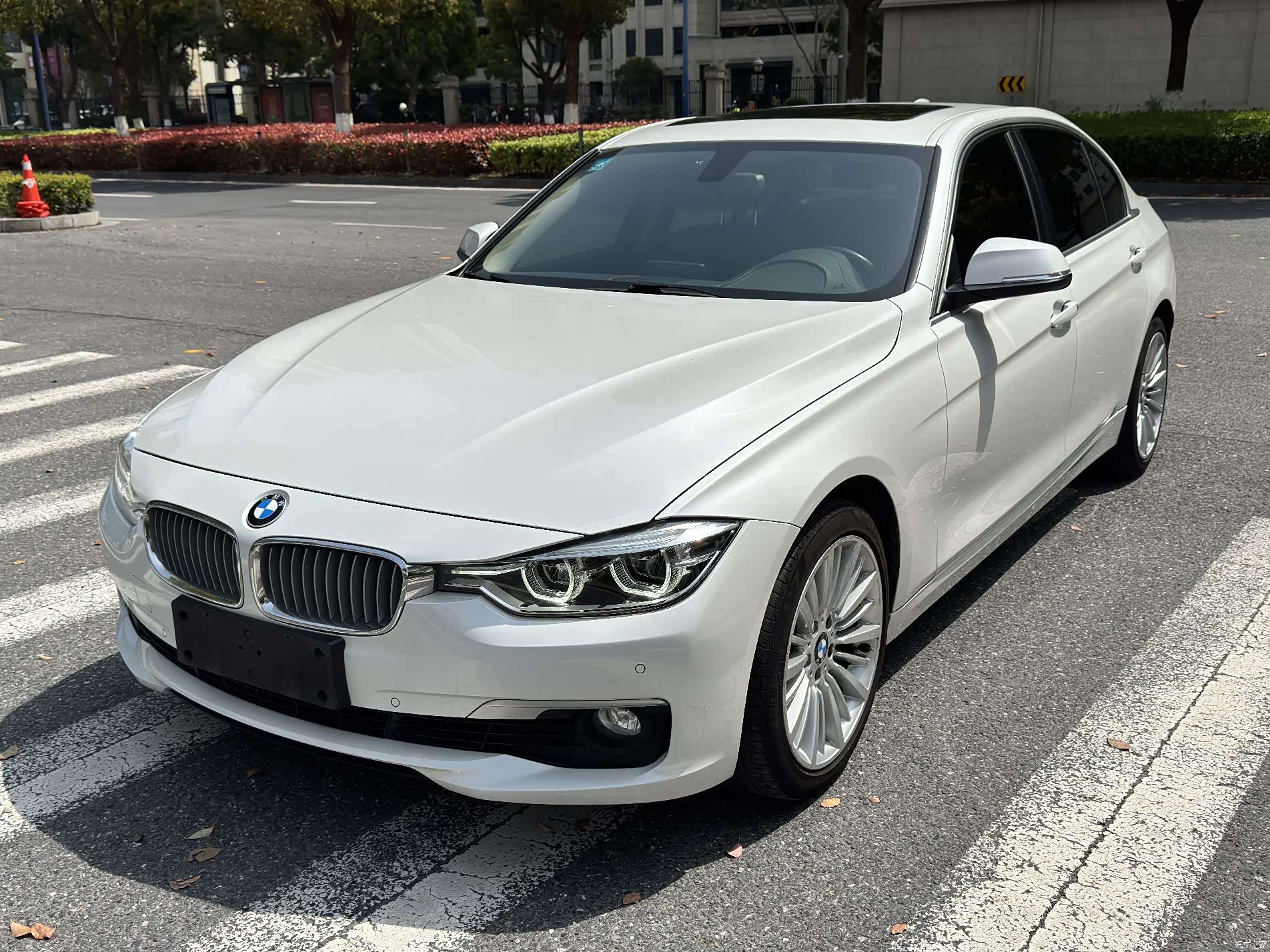 BMW 3 Series, 2018 1