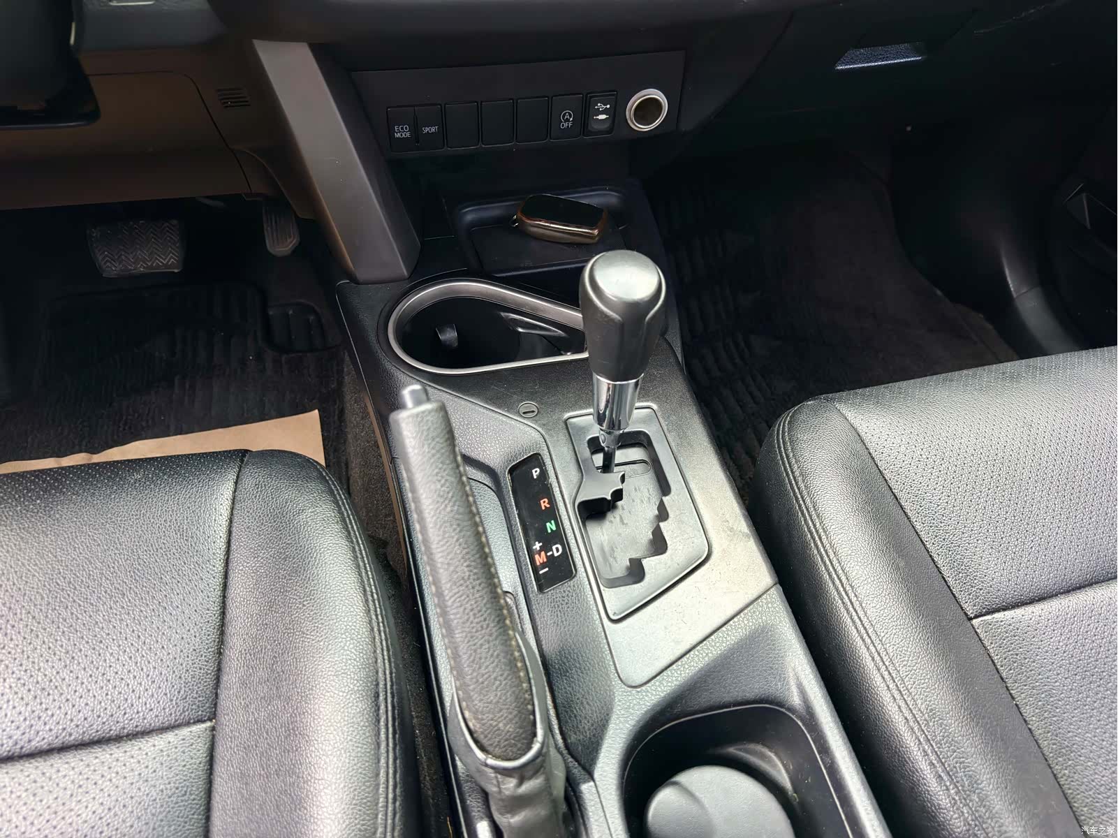 Toyota RAV4, 2017 12