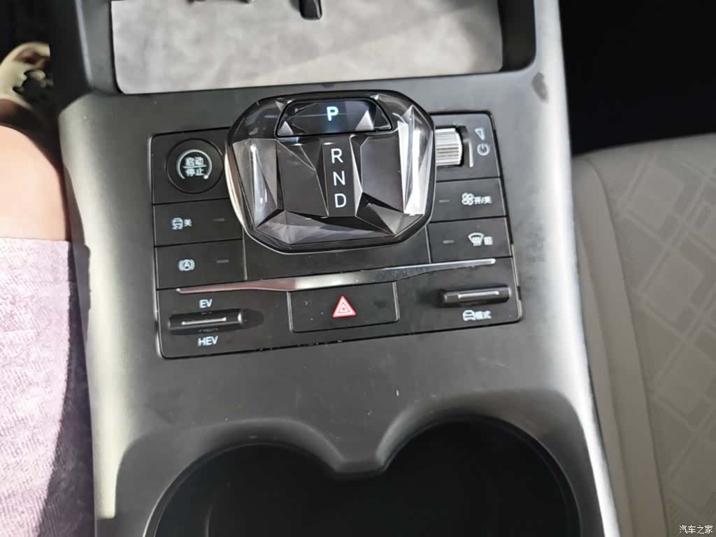 BYD Qin, 2025 14