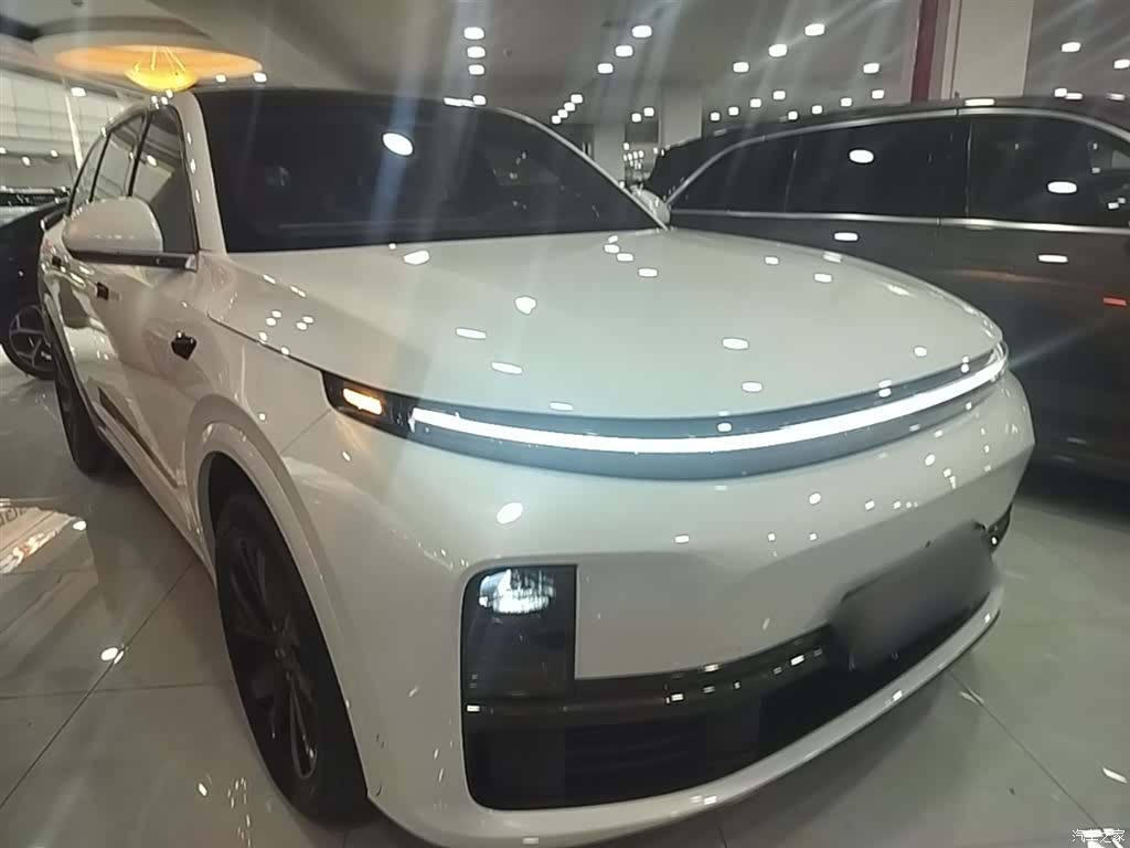 Li Auto L7, 2023 4