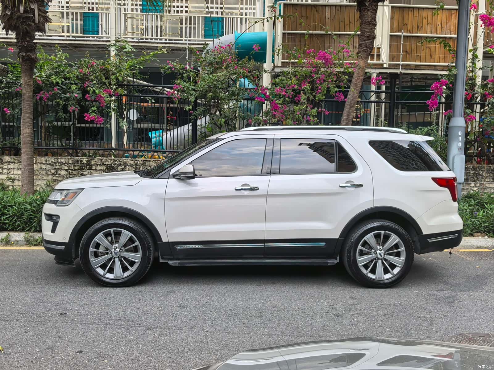 Ford Explorer, 2019 7