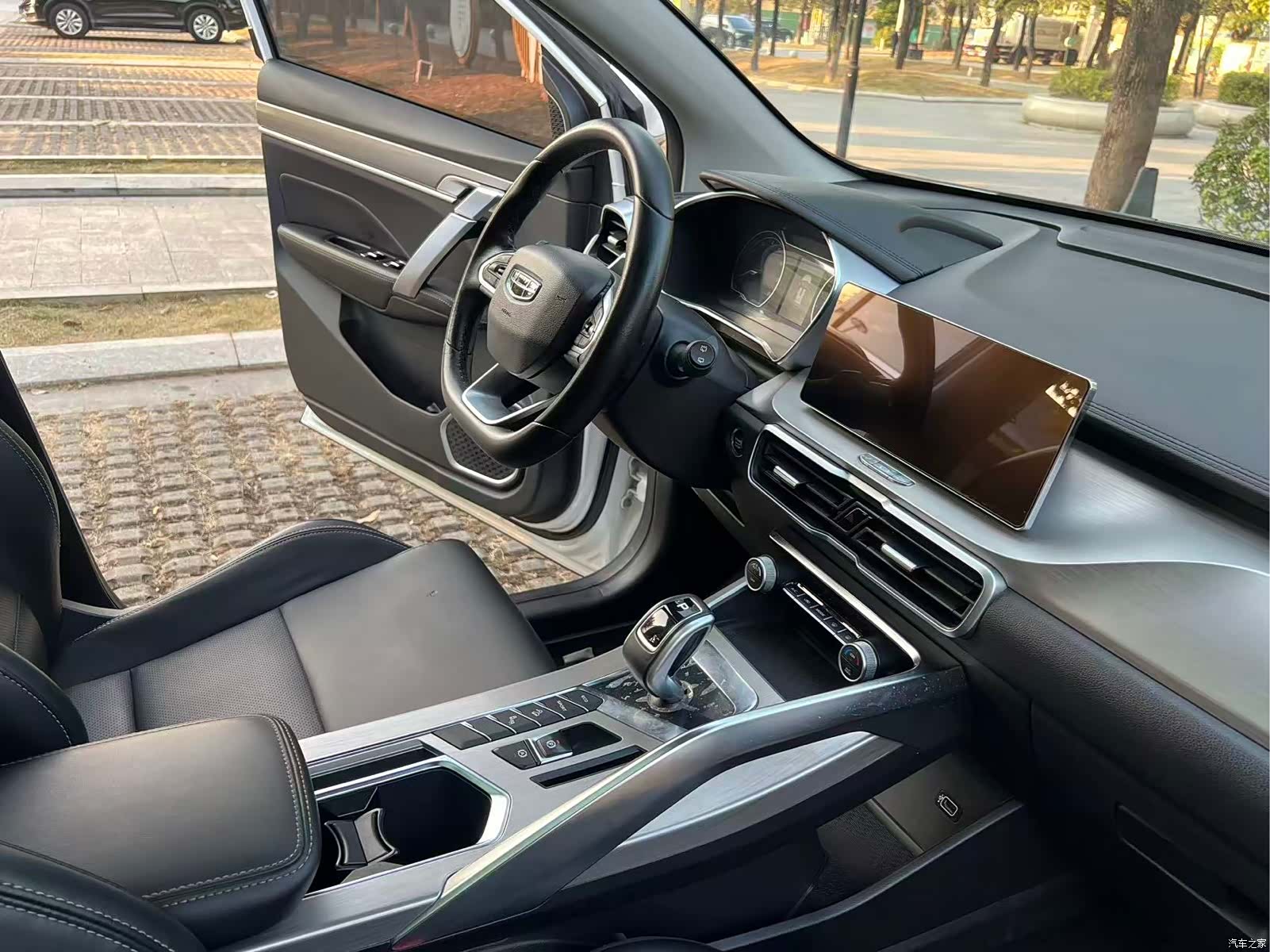Geely Coolray, 2019 15