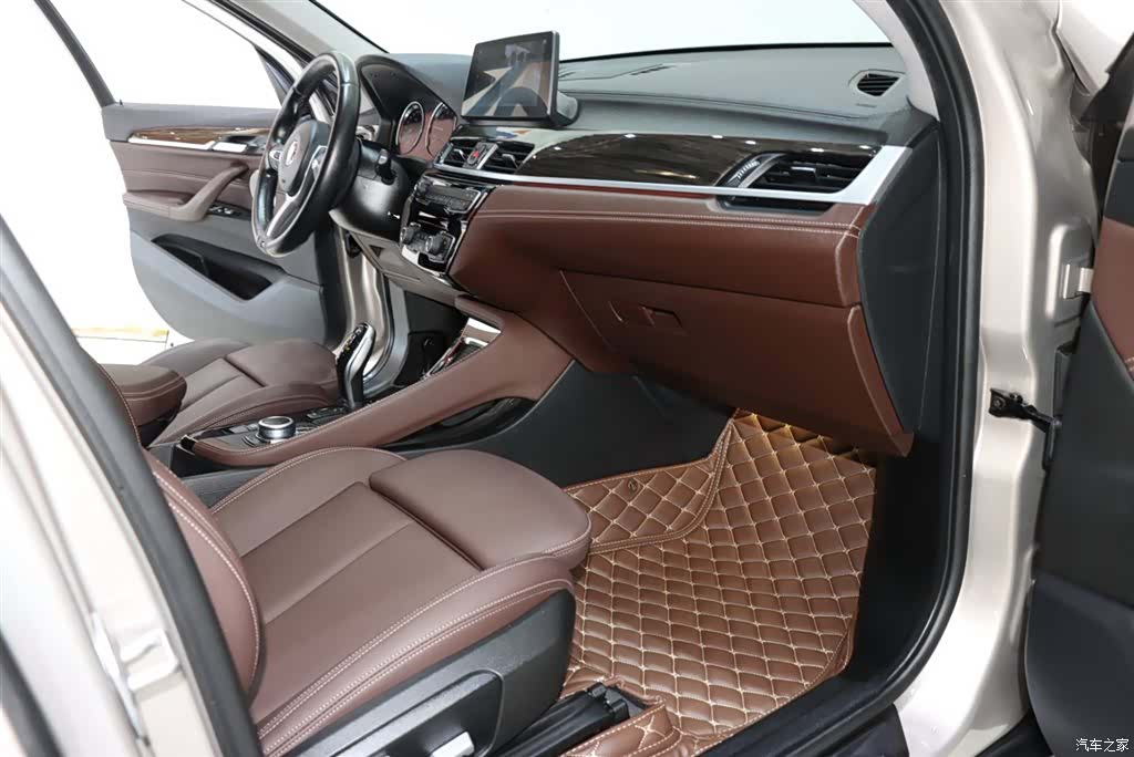 BMW X1, 2022 8