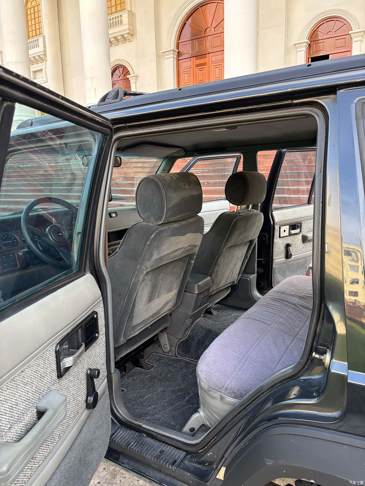 Jeep 02, 2003 14