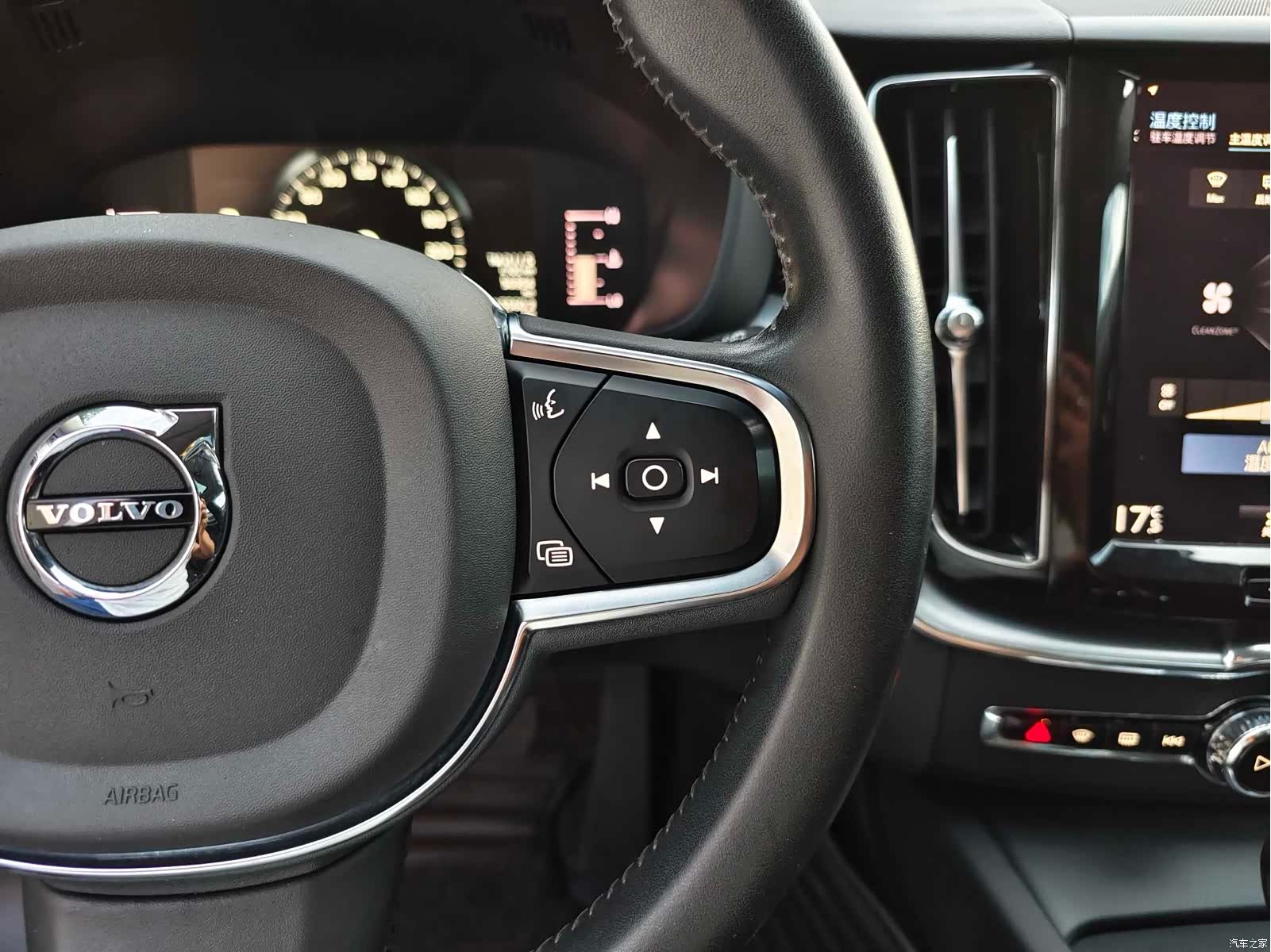 Volvo XC60, 2020 22