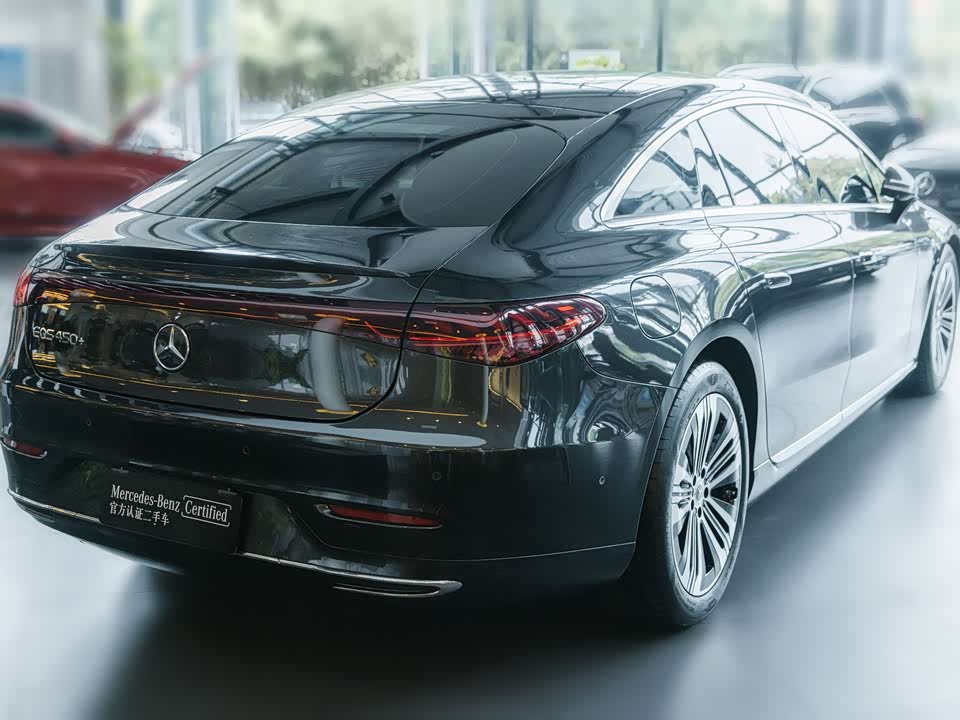 Mercedes-Benz EQS Mercedes-Benz EQS