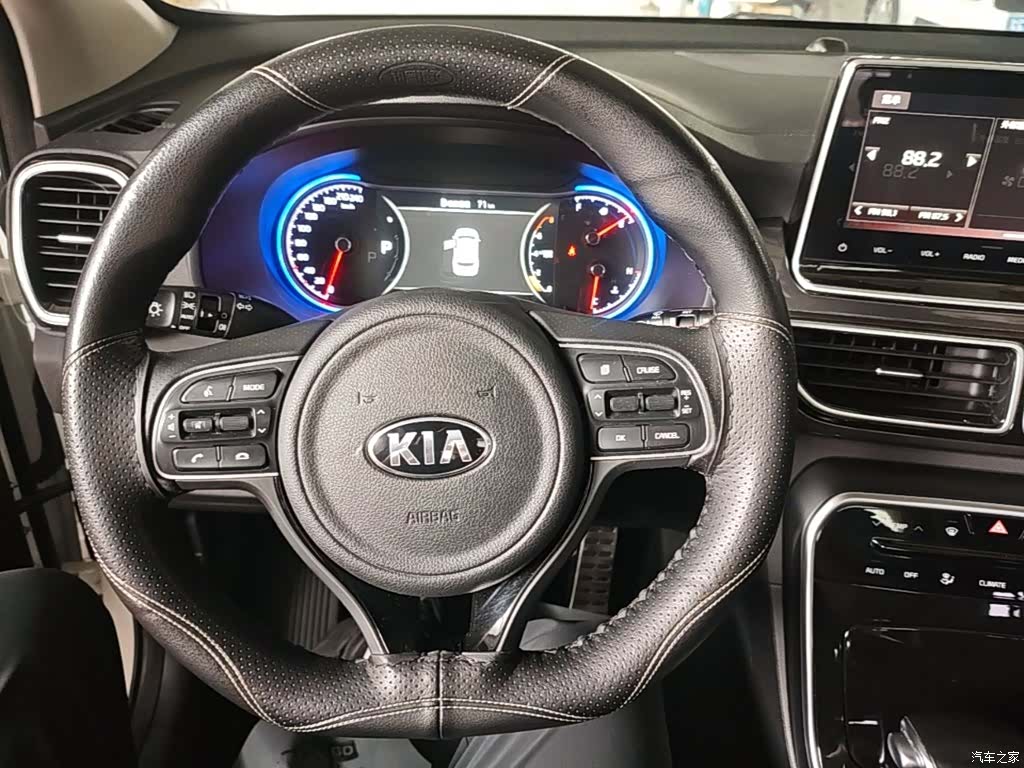 Kia KX5, 2020 11