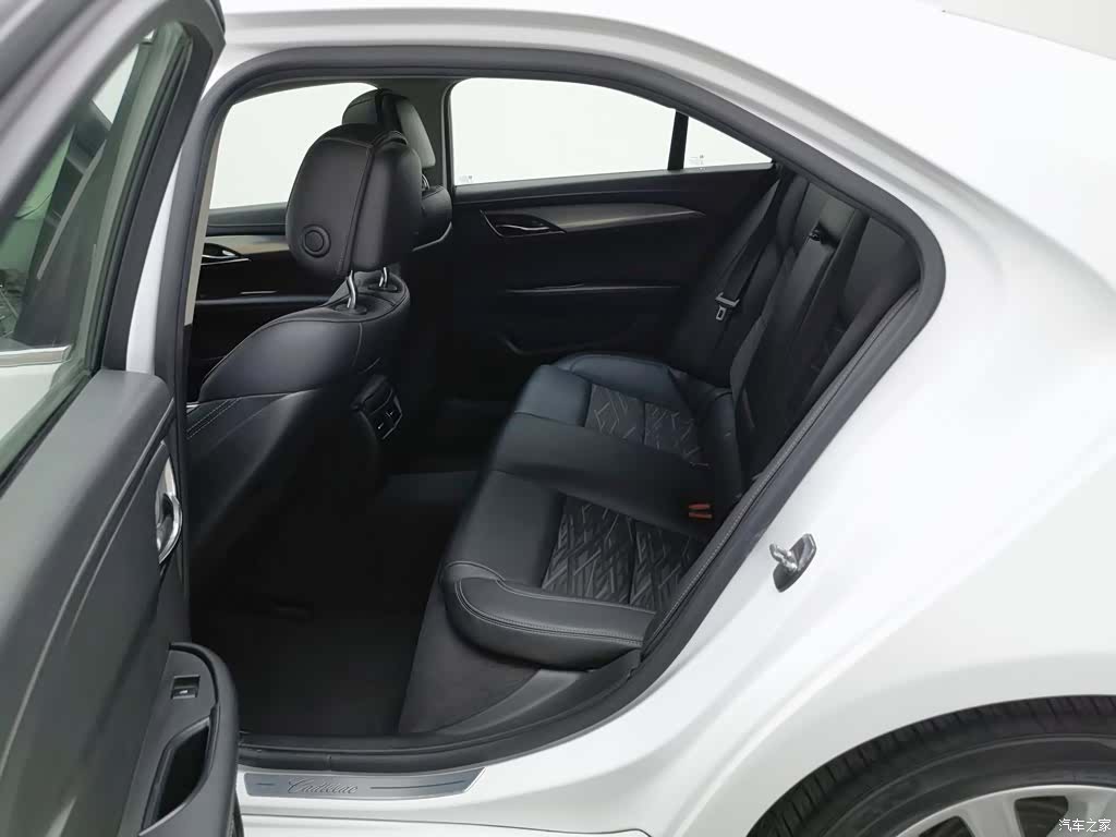 Cadillac ATS-L, 2017 15
