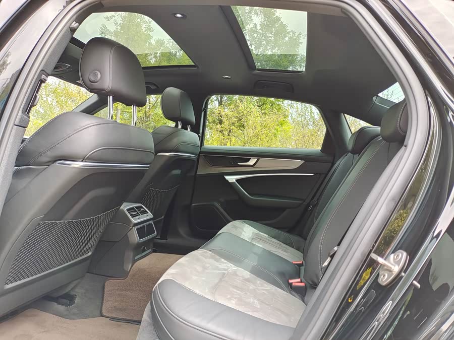Audi A6L 2021, фото 8