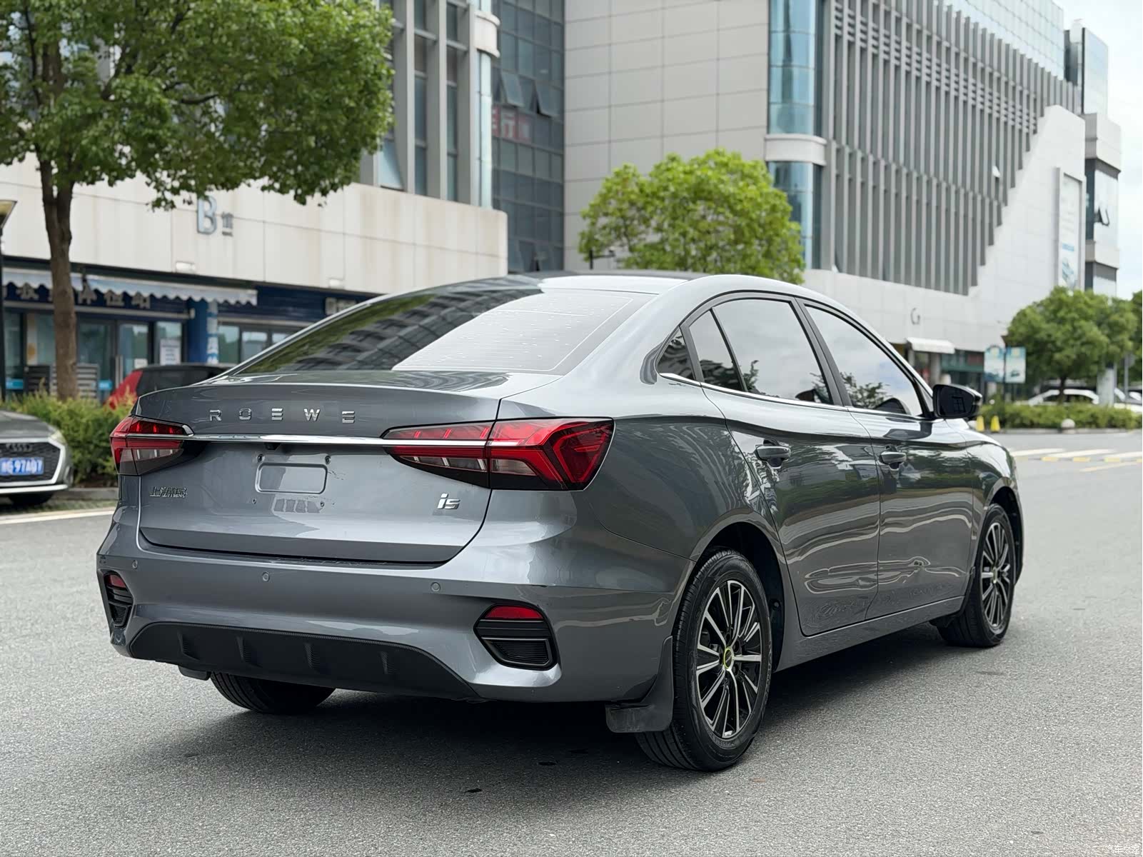 Roewe i5, 2022 15