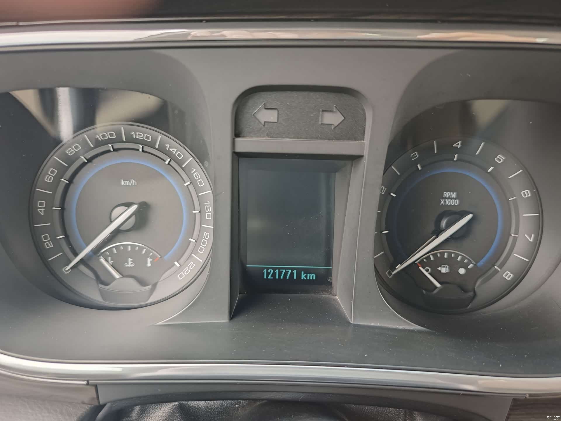 Buick GL8, 2014 13