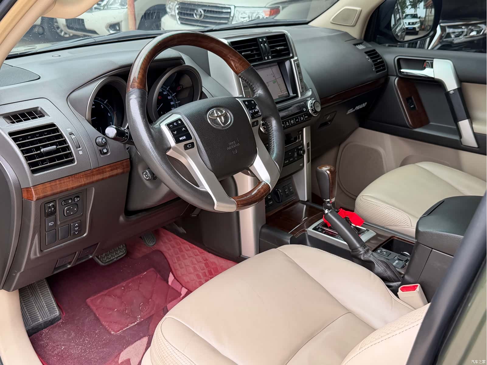 Toyota Prado, 2011 10
