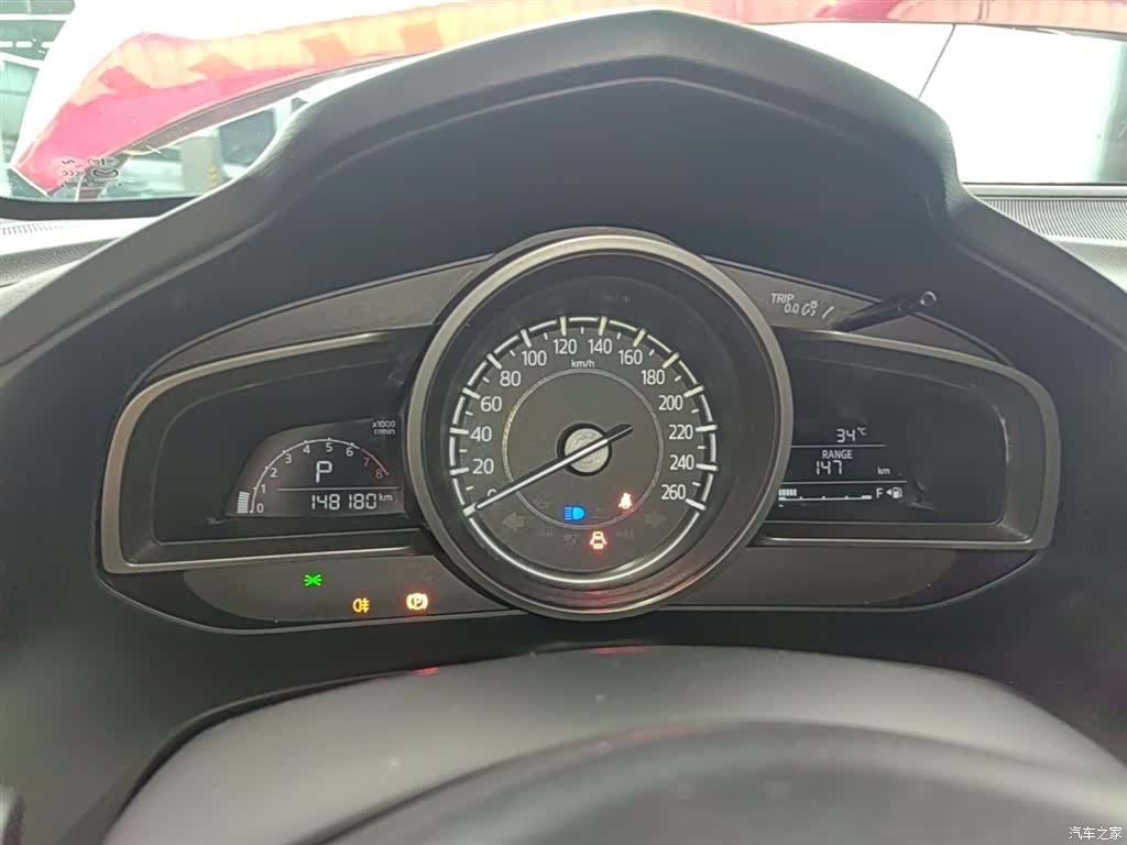 Mazda CX-4, 2018 12