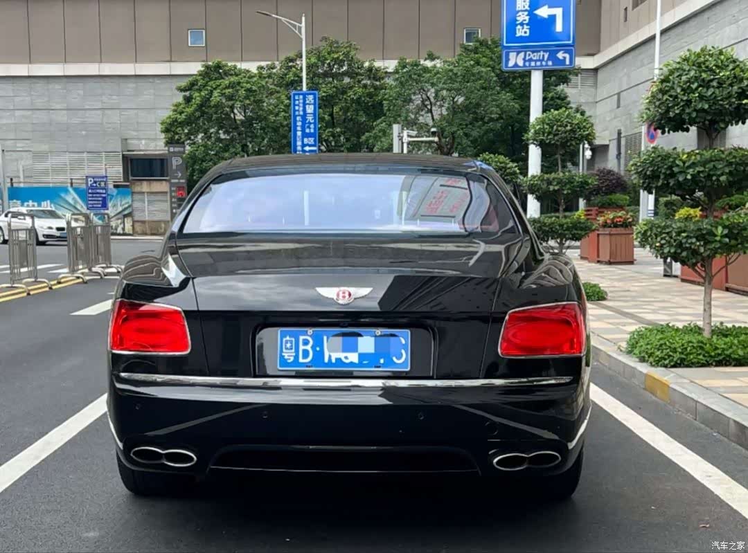 Bentley Flying Spur, 2018 все фото