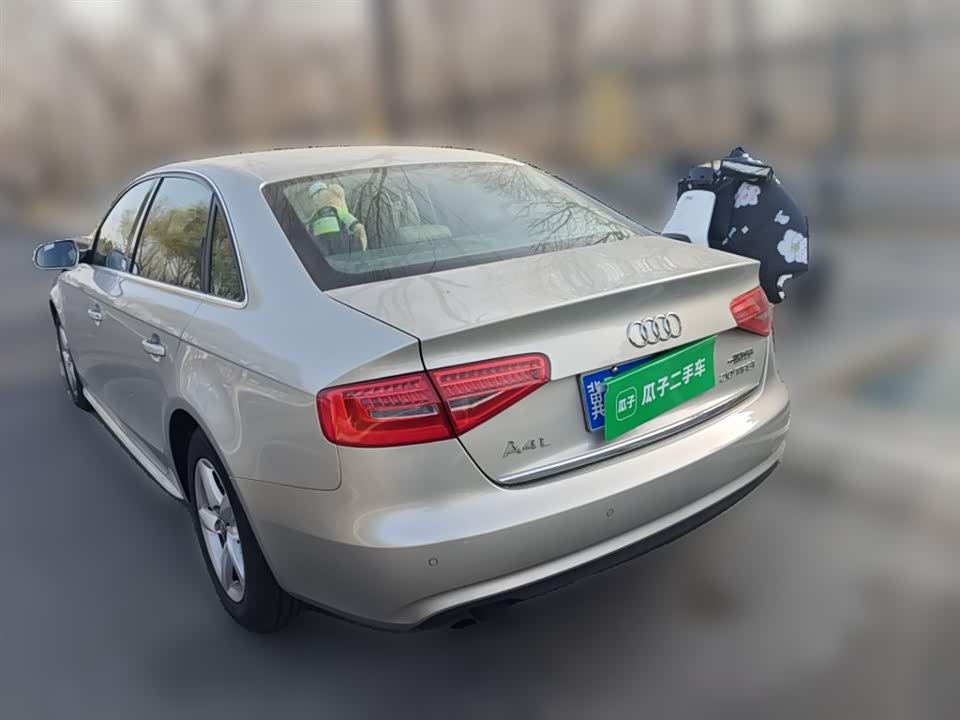 Audi A4L