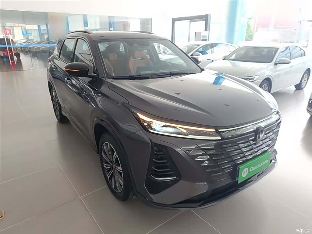 Changan CS75, 2025 4