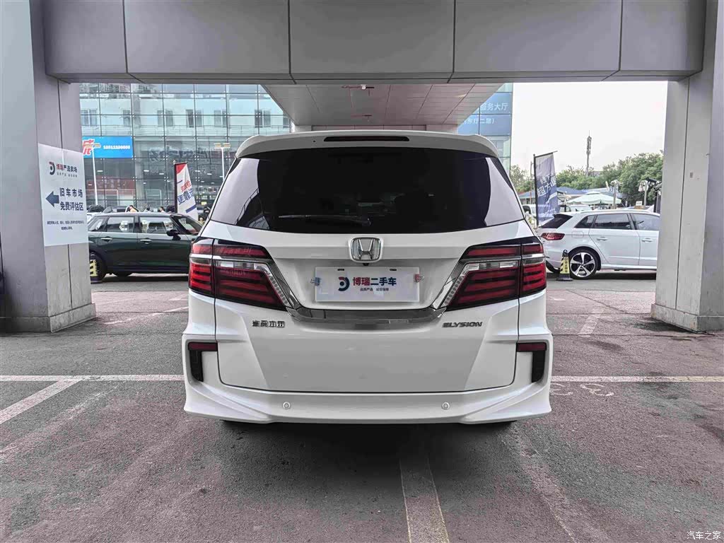 Honda Elysion, 2017 все фото