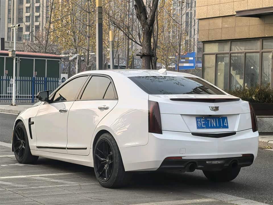 Cadillac ATS-L