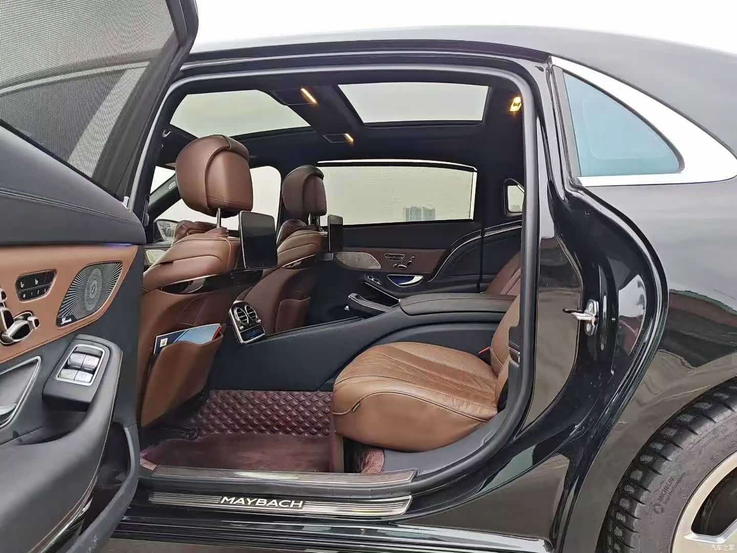 Maybach S-Class, 2019 9
