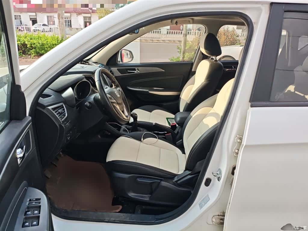 Changan CS35, 2018 8