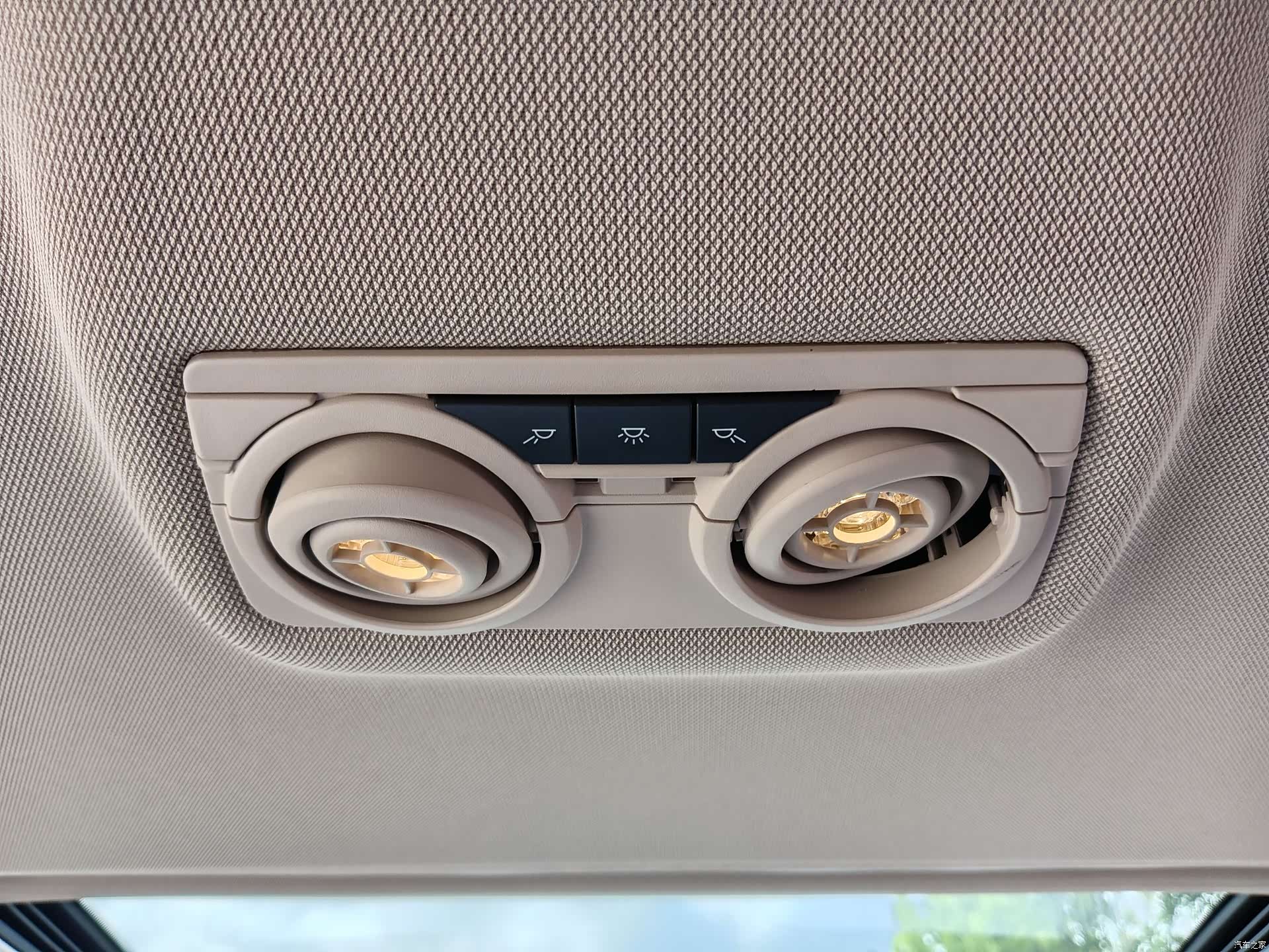 BMW 3 Series, 2019 26