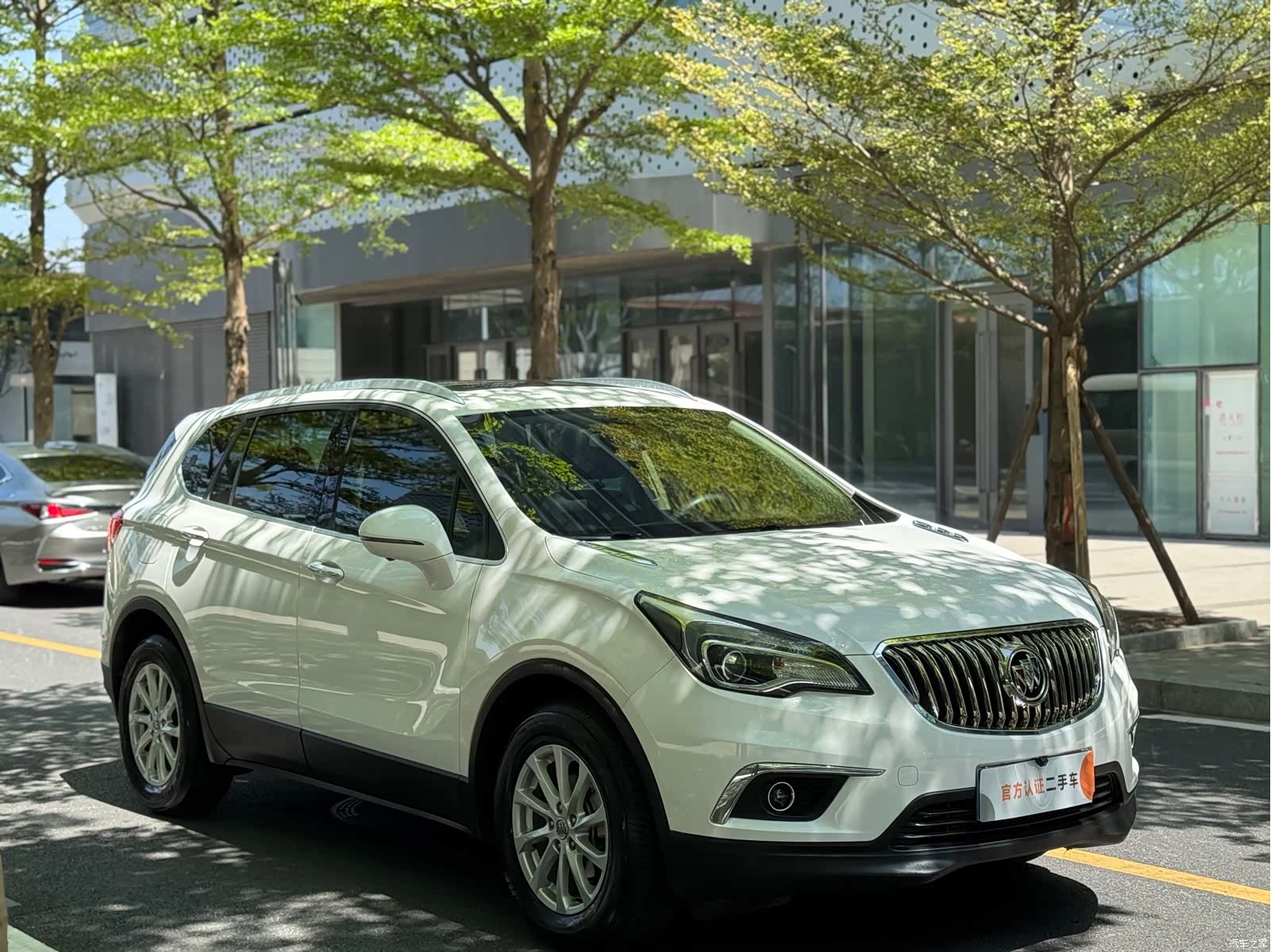 Buick Envision Plus, 2017 3