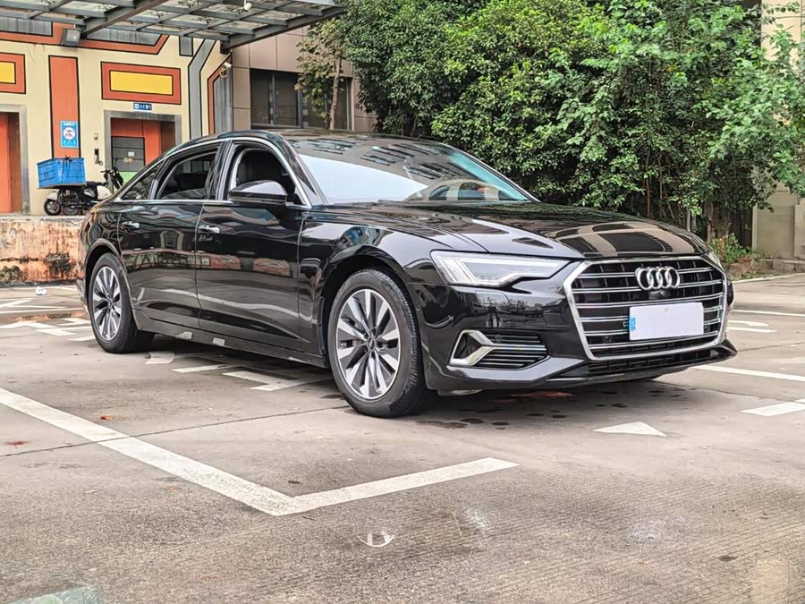 Audi A6L 2024, фото 3