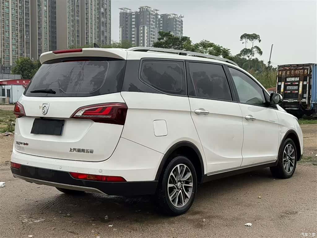 Wuling 730, 2020 24
