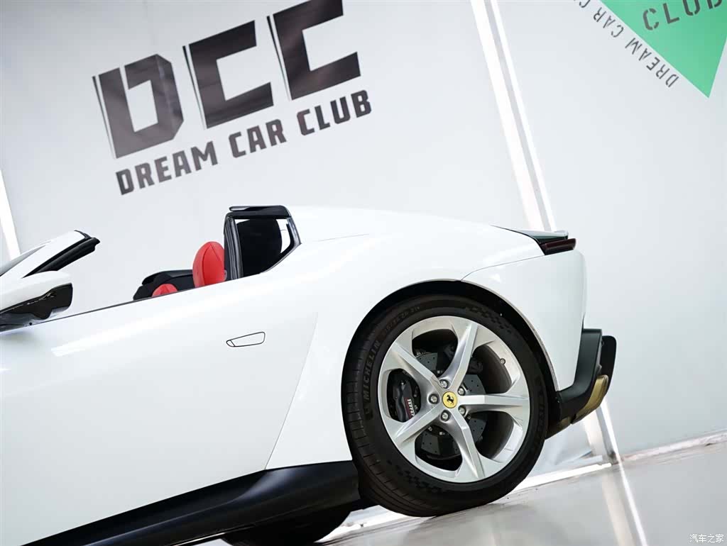 Ferrari 12Cilindri, 2026 24