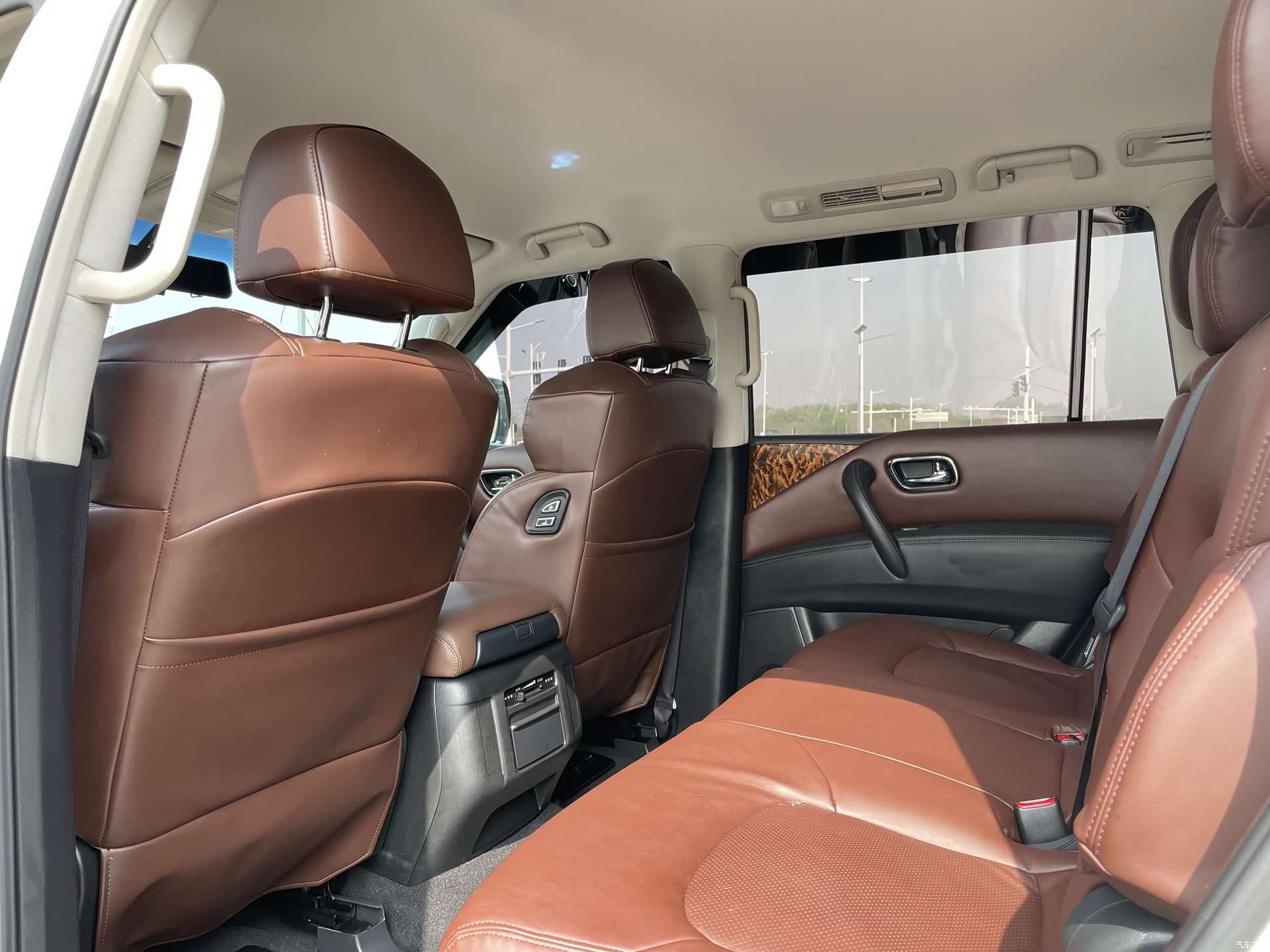 Nissan Patrol, 2017 9