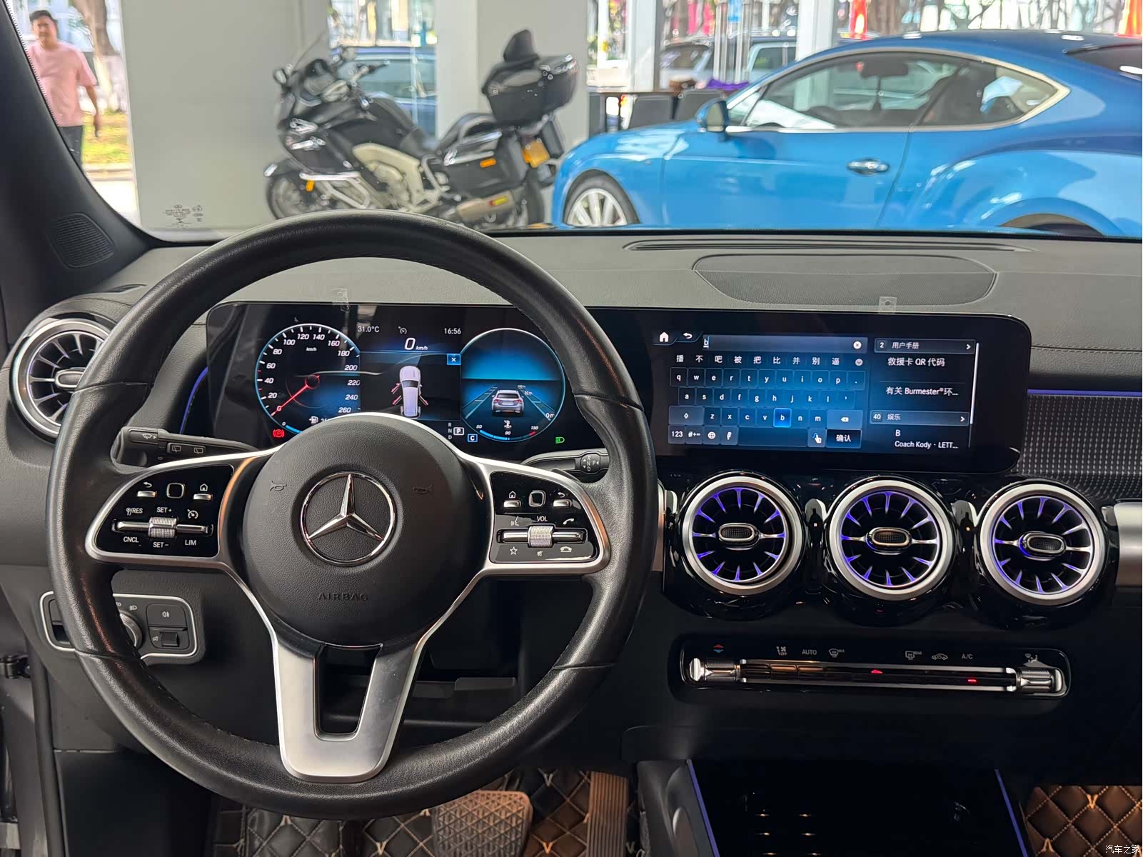 Mercedes-Benz GLB, 2022 12
