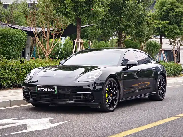 Porsche Panamera E-Hybrid 2020 — купить из Китая под заказ