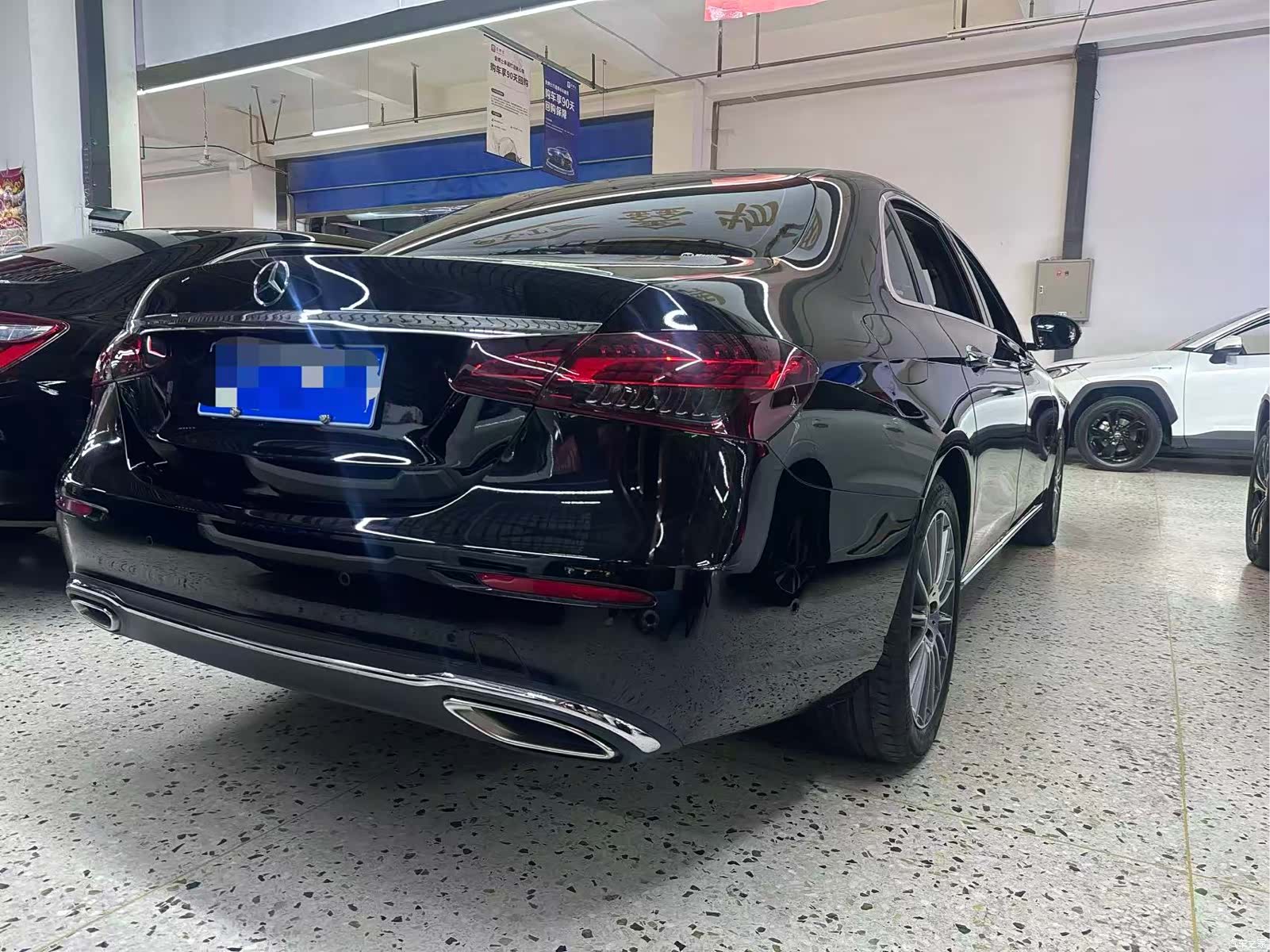 Mercedes-Benz E-Class, 2022 9