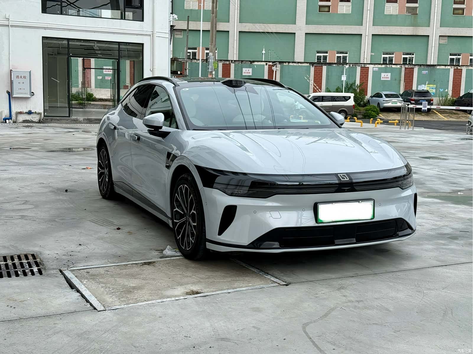 Zeekr 007, 2025 3