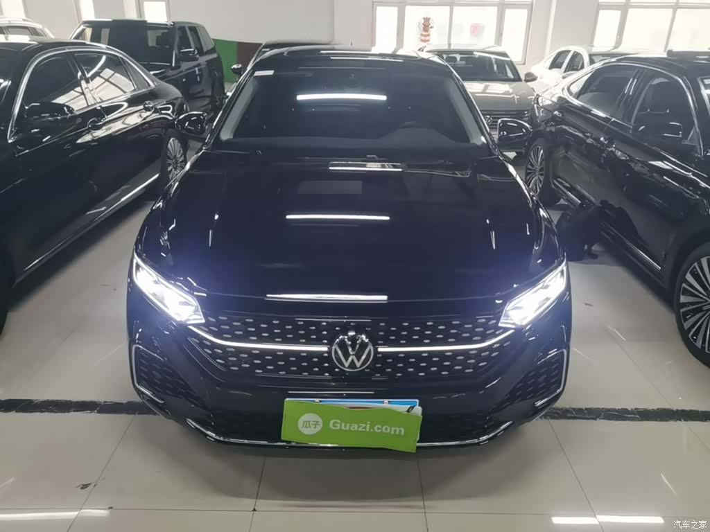 Volkswagen Passat, 2021 3