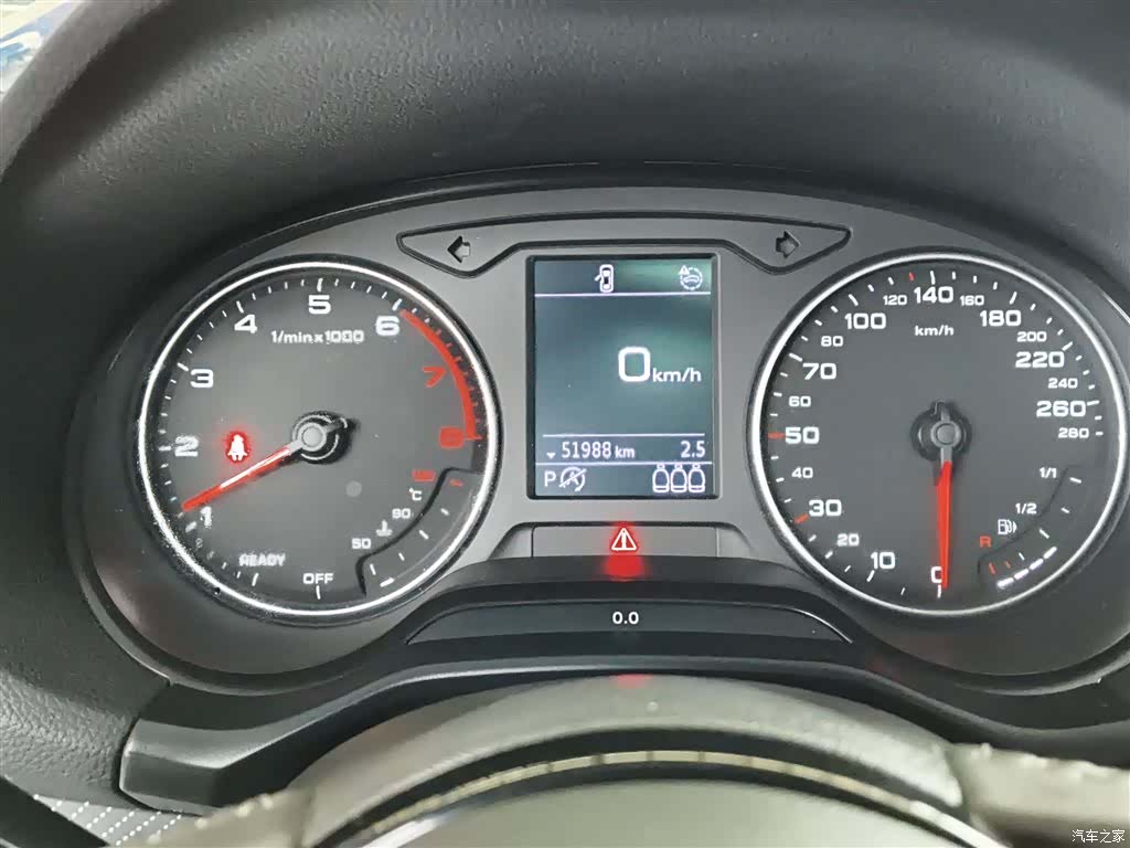 Audi Q2L, 2022 12