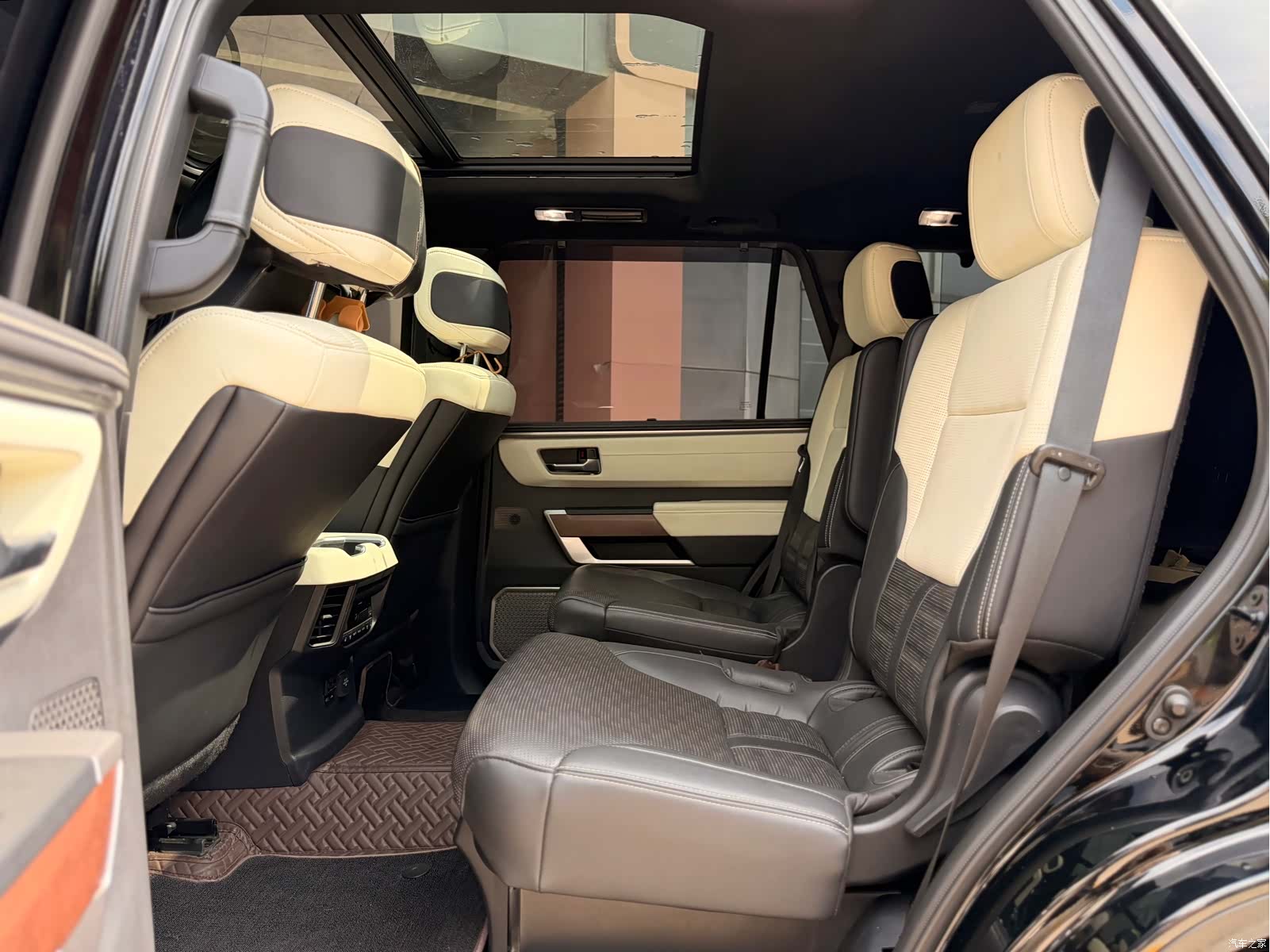 Toyota Sequoia, 2024 15