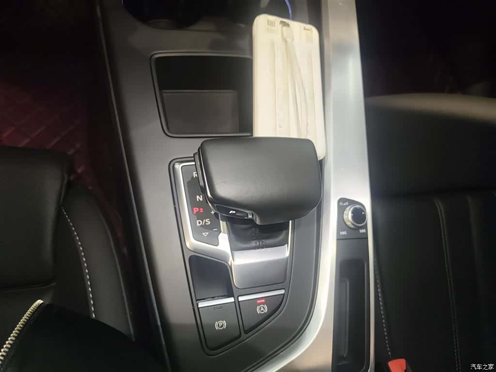 Audi A4L, 2021 14